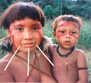 Yanomami_Woman_&_Child_Cmacauley